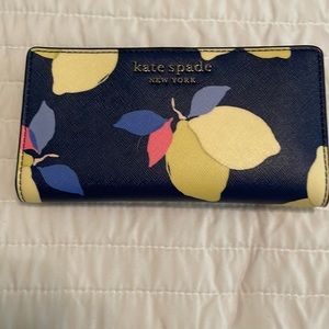 Kate Spade wallet